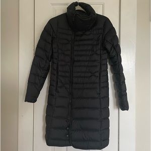 THE NORTH FACE Long Black Puffer Jacket